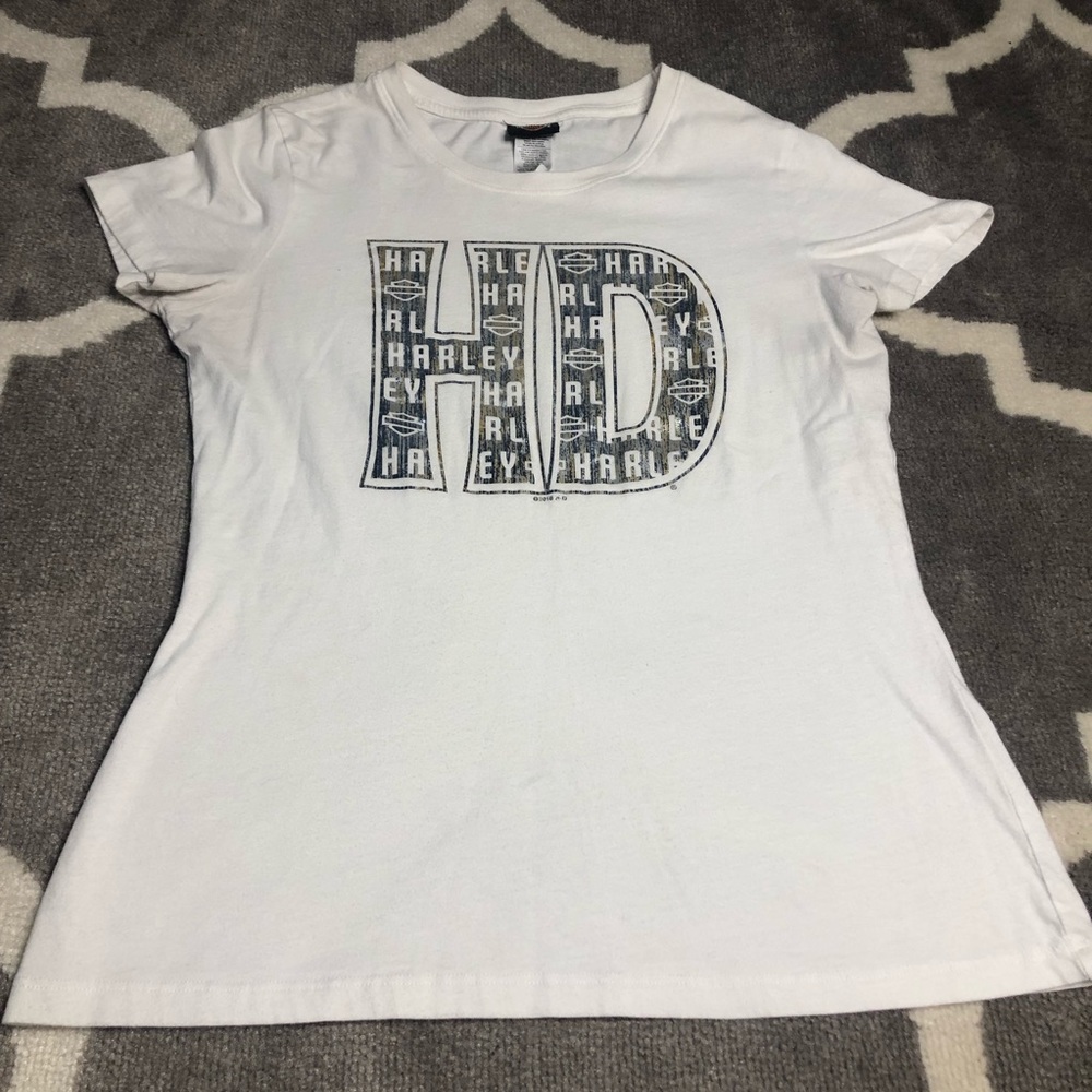 Harley Davidson Tshirt Womens Small Logo Embossed White Shirt Spellout
